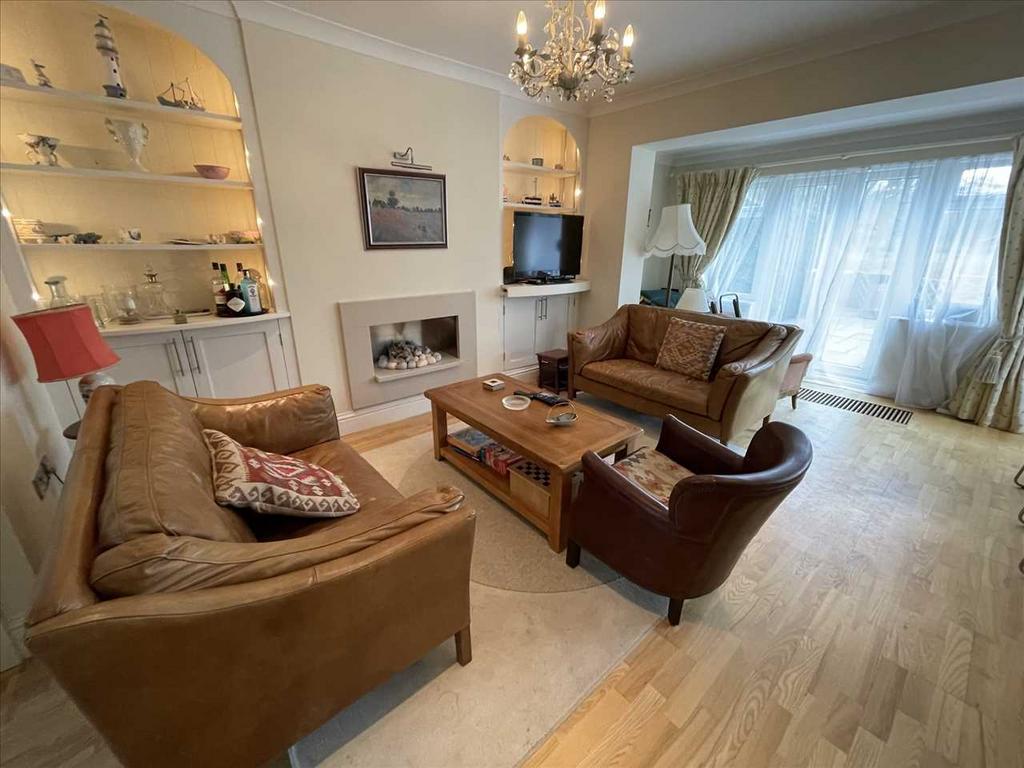 Living / Dining Room