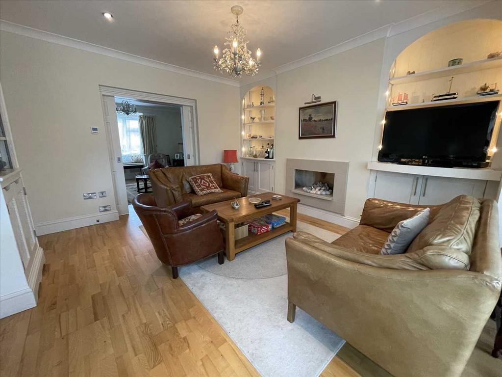 Living / Dining Room