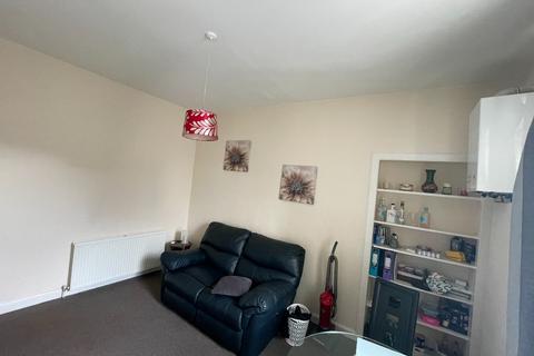 2 bedroom flat to rent, Newhouse, St. Ninians, Stirling, FK8
