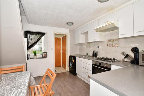 50 Constitution Hill, Snodland, ME6 5DH