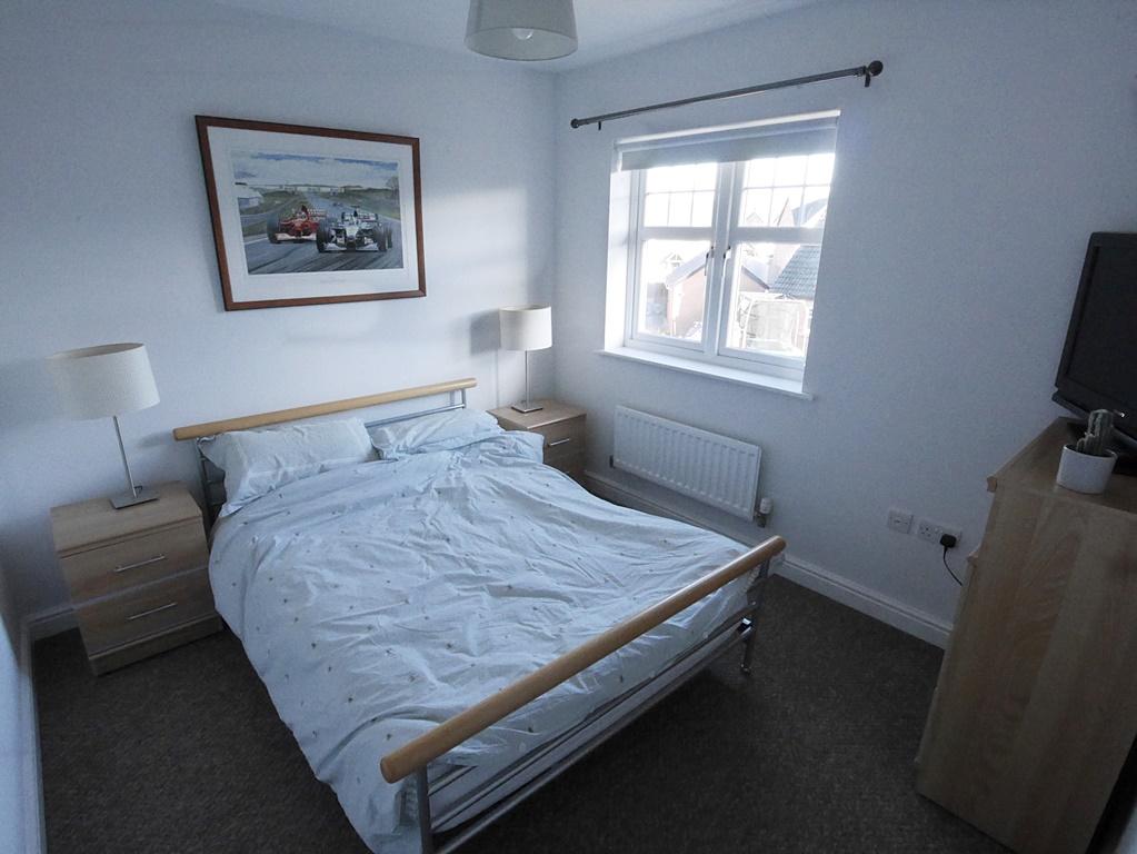20 Carlyle Place, Dumfries, DG1 3 FN - Braidwoods S