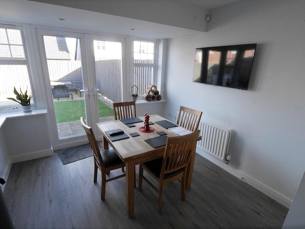 20 Carlyle Place, Dumfries, DG1 3 FN - Braidwoods S
