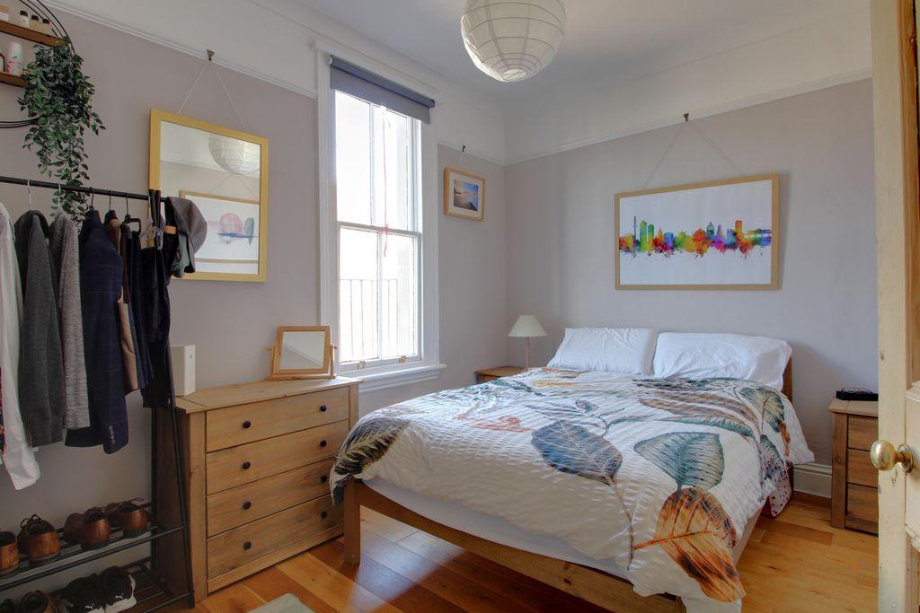 Bedroom 2 (Double)