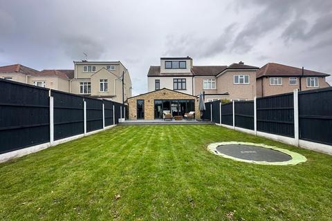 3 bedroom semi-detached house to rent, Premier Avenue, Grays, Essex, RM16