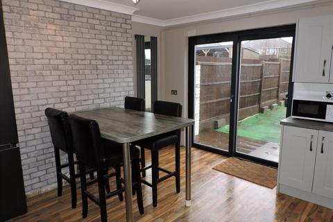 10 Brynsiriol, Gwaun Cae Gurwen, Ammanford, SA18 1ES