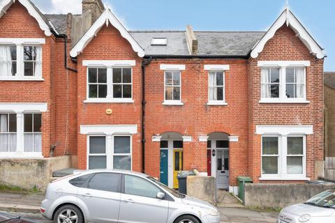 20a Oaksford Avenue, London, SE26 6AR