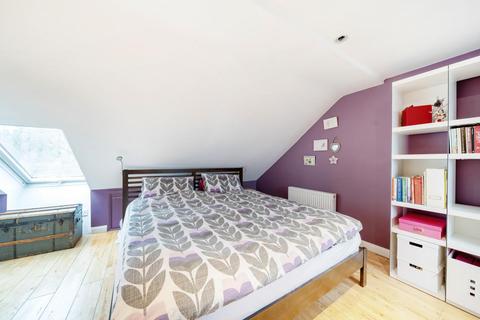 20a Oaksford Avenue, London, SE26 6AR