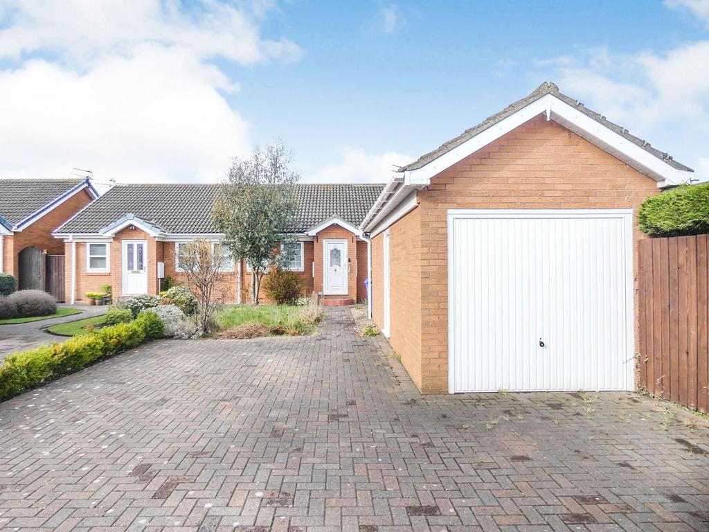 Blagdon Drive, South Beach, Blyth, Northumberland, NE24 3NA 2 bed