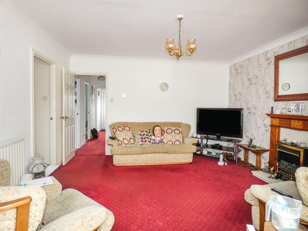 Blagdon Drive, South Beach, Blyth, Northumberland, NE24 3NA 2 bed