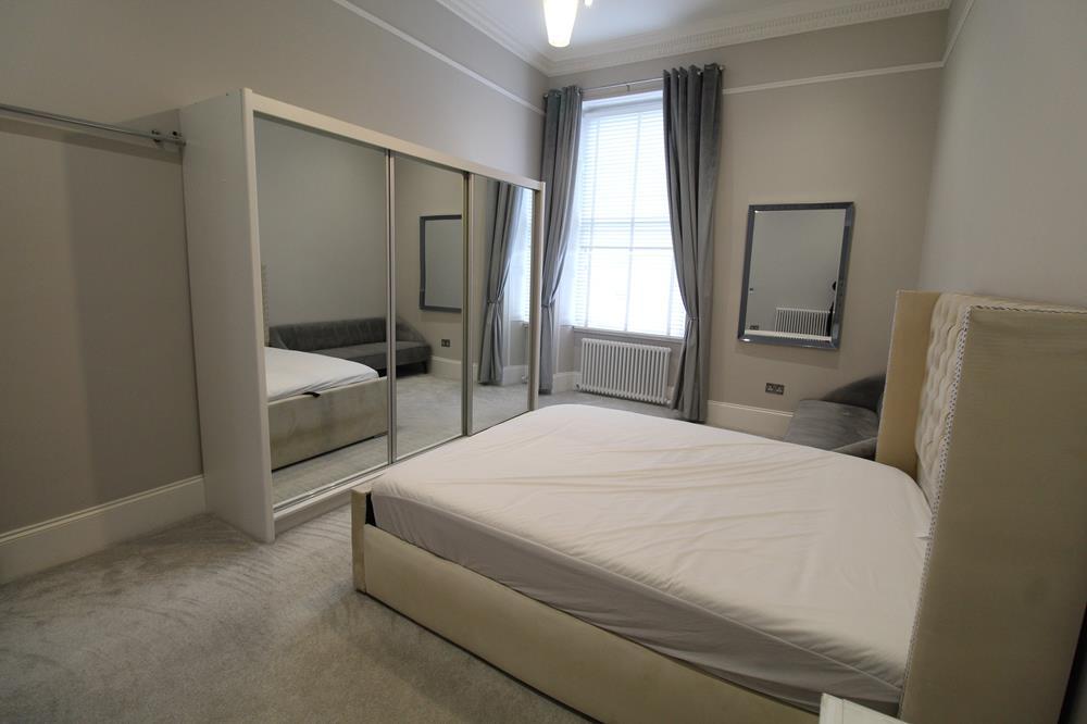 Bedroom 2 pic 2