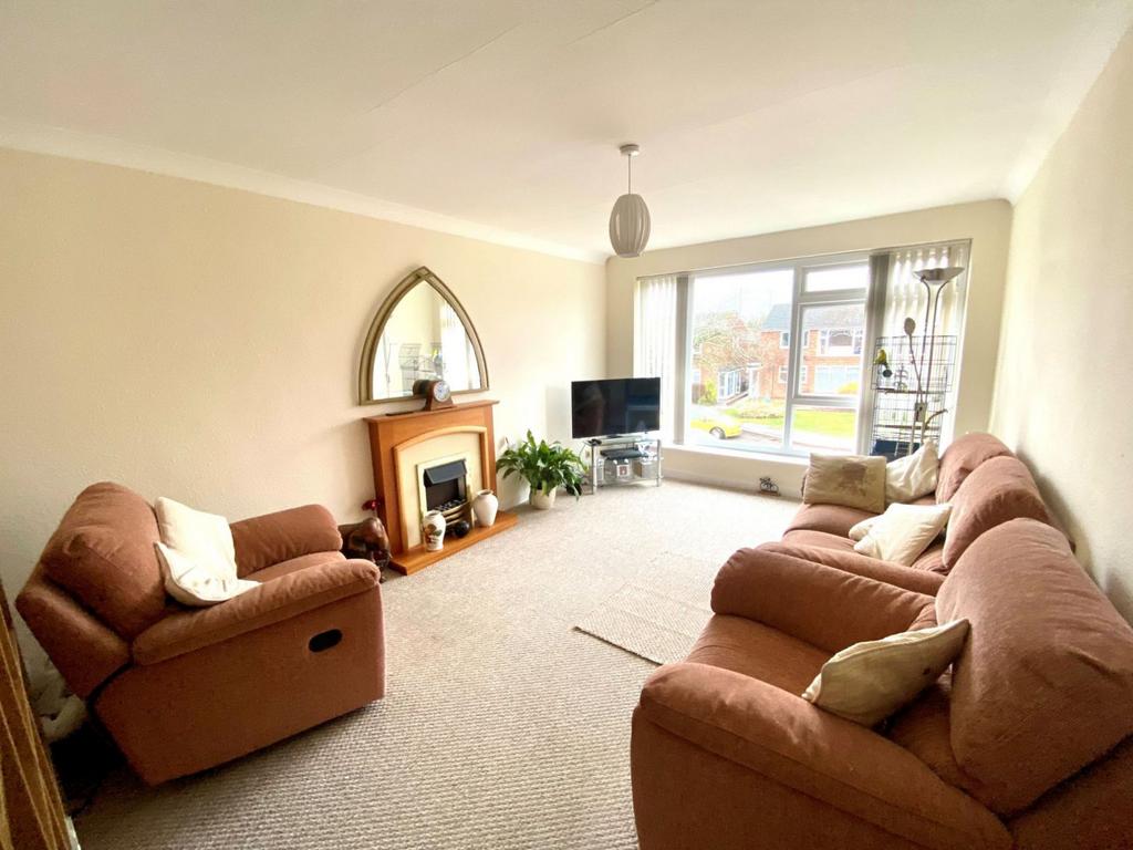 Lounge / dining room