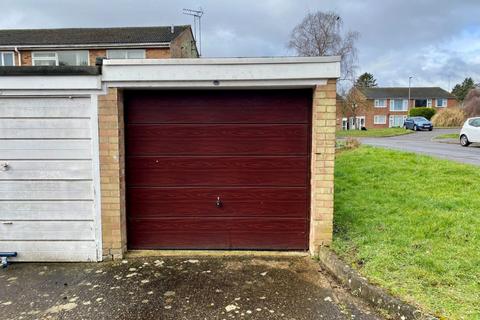 24 Conifer Rise, Northampton, NN3 3JY