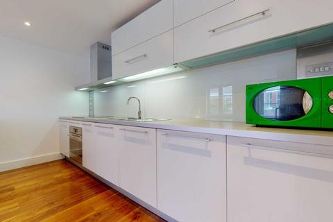 1 bedroom flat for sale, BROMELLS ROAD, CLAPHAM COMMON SW4