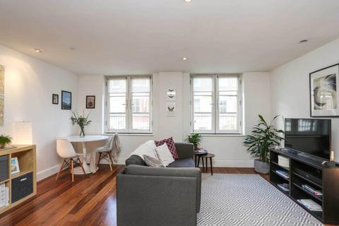 1 bedroom flat for sale, BROMELLS ROAD, CLAPHAM COMMON SW4