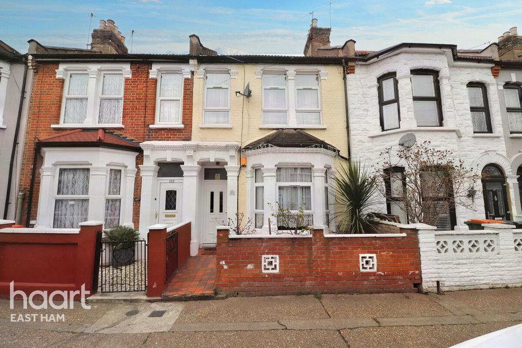 Harcourt Avenue, London 3 bed terraced house for sale £470,000