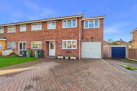 undefined, Alberta Close, Worcester, Worcestershire, WR2