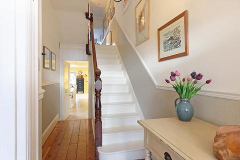 56 Leckhampton Road, Cheltenham, GL53 0BG
