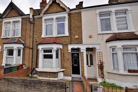 3 bedroom terraced house for sale - Winchester Road, Highams Park, London. E4 9LH