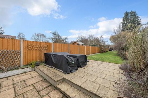 3 bedroom semi-detached house for sale - New Road, Chilworth, Guildford, GU4