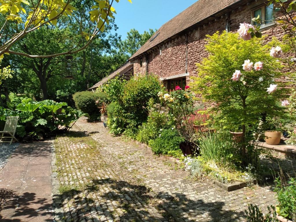 Gurney Street, Cannington, Bridgwater, Somerset, TA5 6 bed detached house for sale £1,300,000