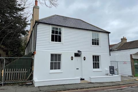3 bedroom detached house for sale - 4A Rose Cottage, Gillsmans Hill, St. Leonards-on-Sea, East Sussex