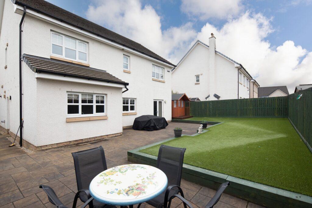 Primrose Avenue, Newton Mearns 4 bed detached villa £489,000