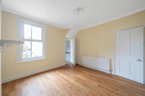 40 Buxton Road, Thornton Heath, CR7 7HG
