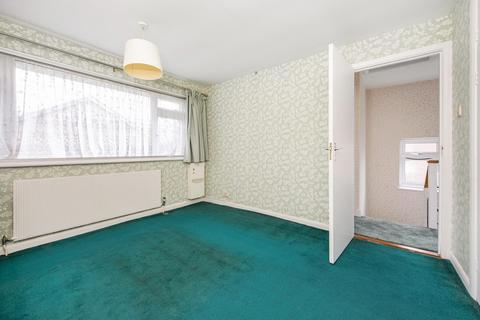12 Raymond Close, Colnbrook, Slough, SL3 0PR