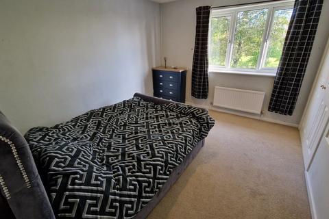 2 bedroom semi-detached house to rent, Silver Fir Close, Hednesford, Cannock, Staffordshire, WS12