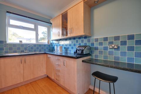 2 bedroom apartment to rent - Brownsea Road, Poole