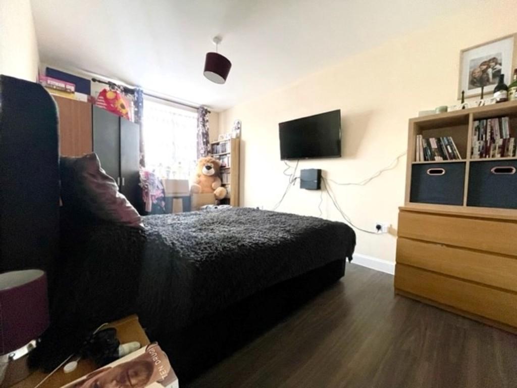 Artisan Place, Wealdstone 2 bed apartment £350,000