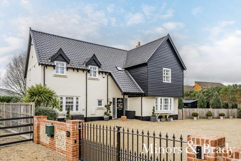 5 Church View Close, Griston, Thetford, IP25 6US