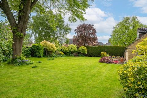 6 bedroom detached house for sale, Grove Road, Boston Spa, LS23