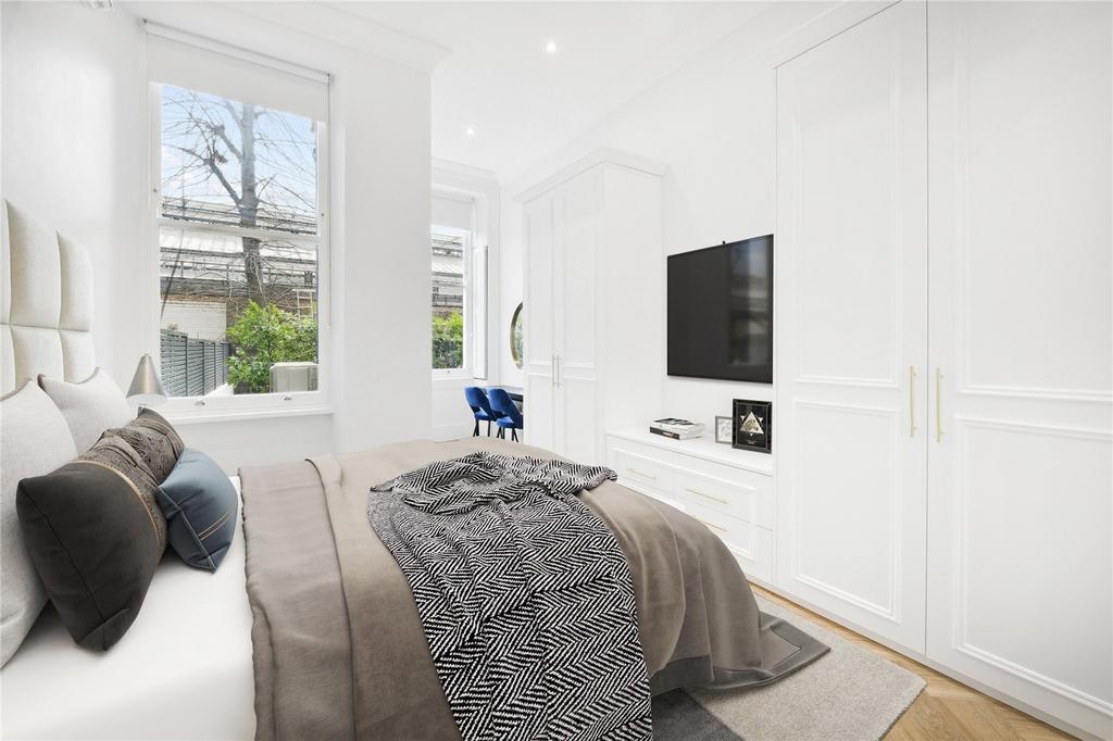 Principal Bedroom