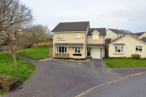 9 Gate Field Road, Bideford, EX39 3QX