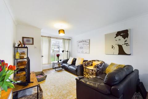 39 Claydon Crescent, Basildon, SS14 2HE