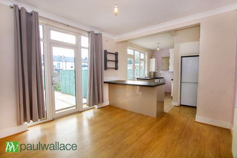 3 bedroom semi-detached house for sale, Rosemary Avenue, Enfield