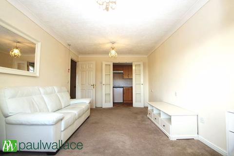 undefined, High Street, Cheshunt