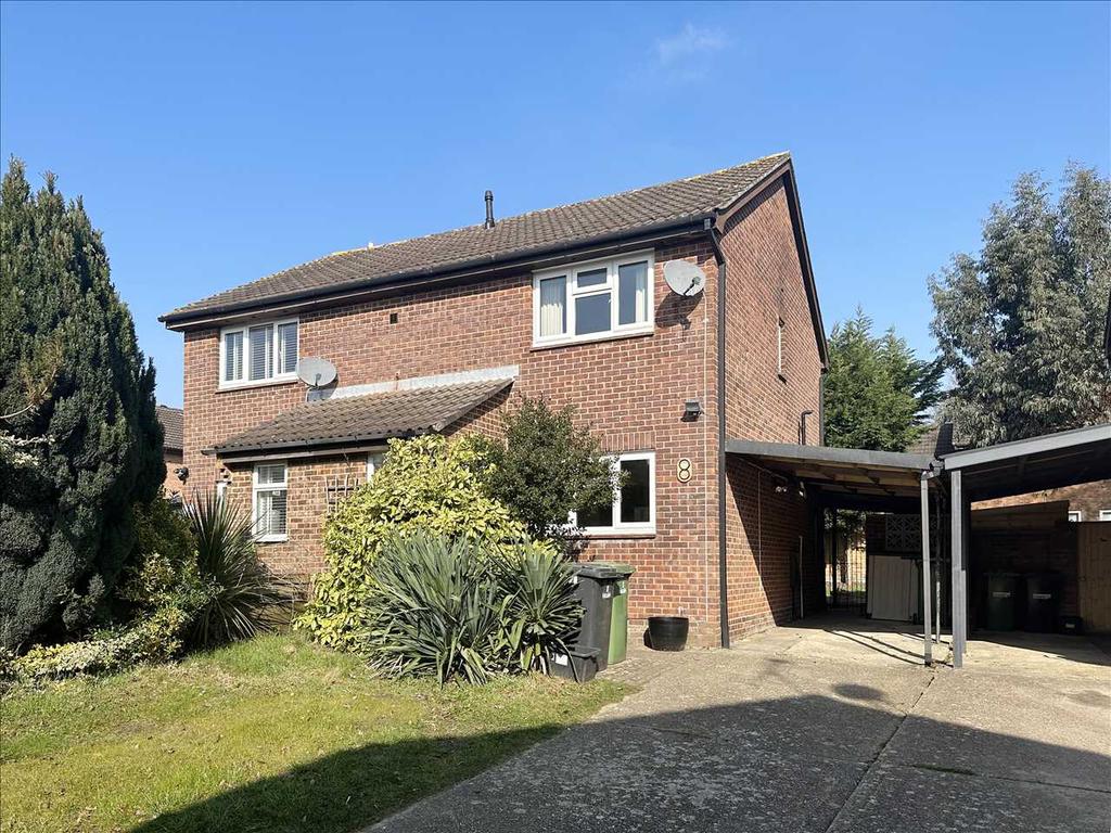 Woolwich Close, Bursledon 3 bed semidetached house £1,350 pcm (£312 pw)
