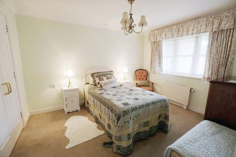2 bedroom retirement property for sale - Blake Court, Newsholme Drive, London N21