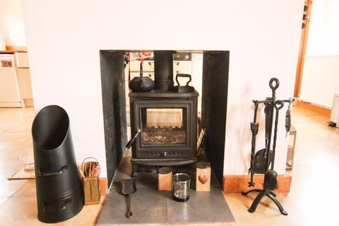 17 Bratton Road, West Ashton, Trowbridge, BA14 6AZ