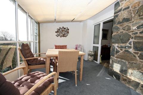 Coppar Bryn Caernarvon Road, Pwllheli, LL53 6TT
