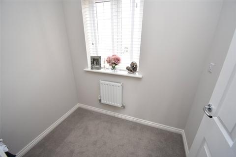 12 Abacot Grove, Houghton Regis, Dunstable, LU5 6GE