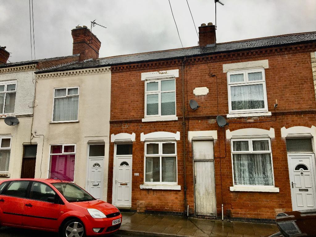 Beatrice Road, Newfoundpool, Leicester, Leicestershire, LE3 9FL 2 bed