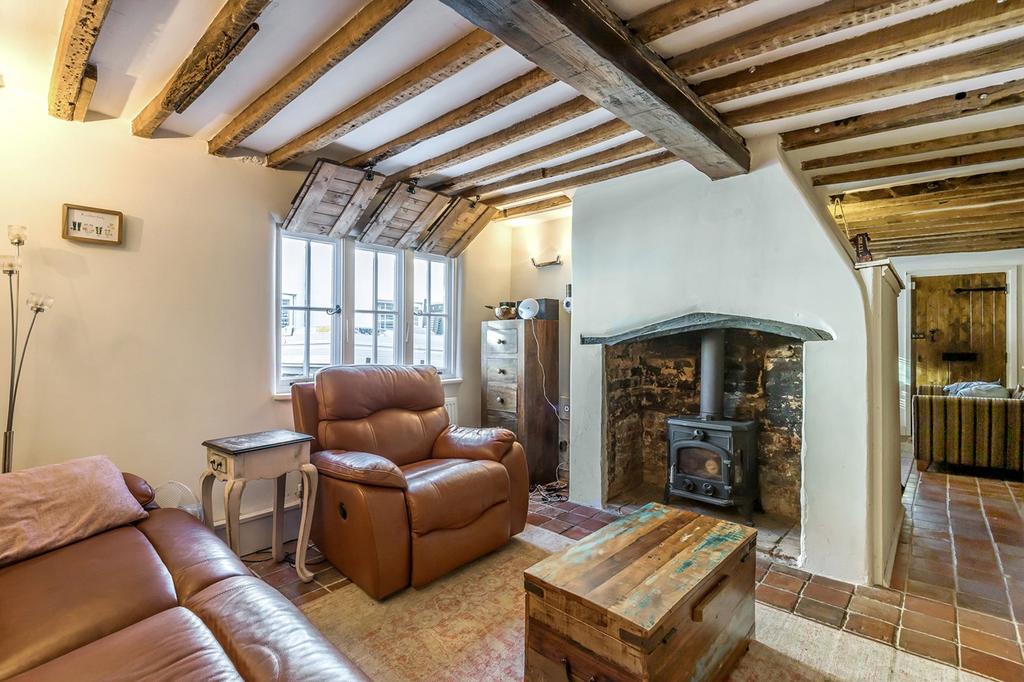Station Road, Toddington, LU5 2 bed detached house for sale £260,000