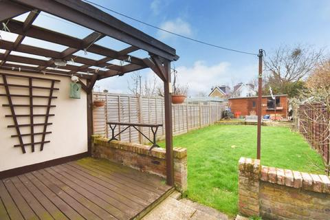 3 bedroom semi-detached house for sale, Mayo Road, Walton-on-Thames, KT12