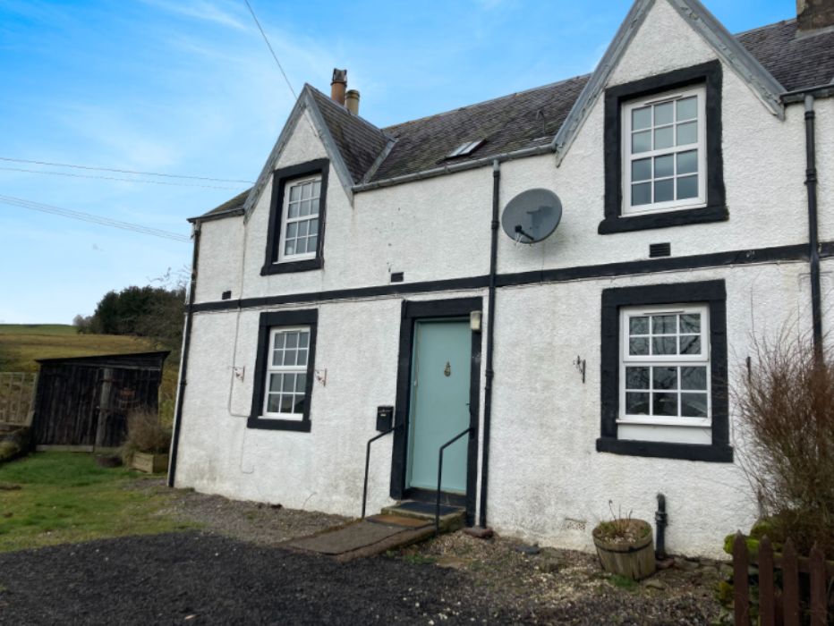 Glenburn Cottage West, Roberton... 2 bed semidetached house £610 pcm