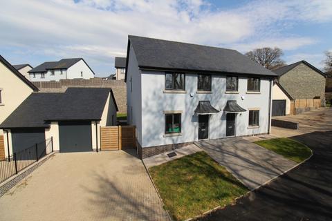 Hoggan Park, Brecon, LD3