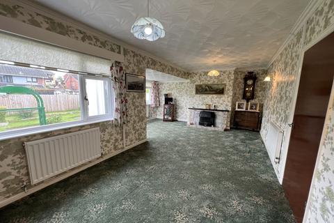 3 bedroom detached bungalow for sale - Haven Way, Abergavenny, NP7
