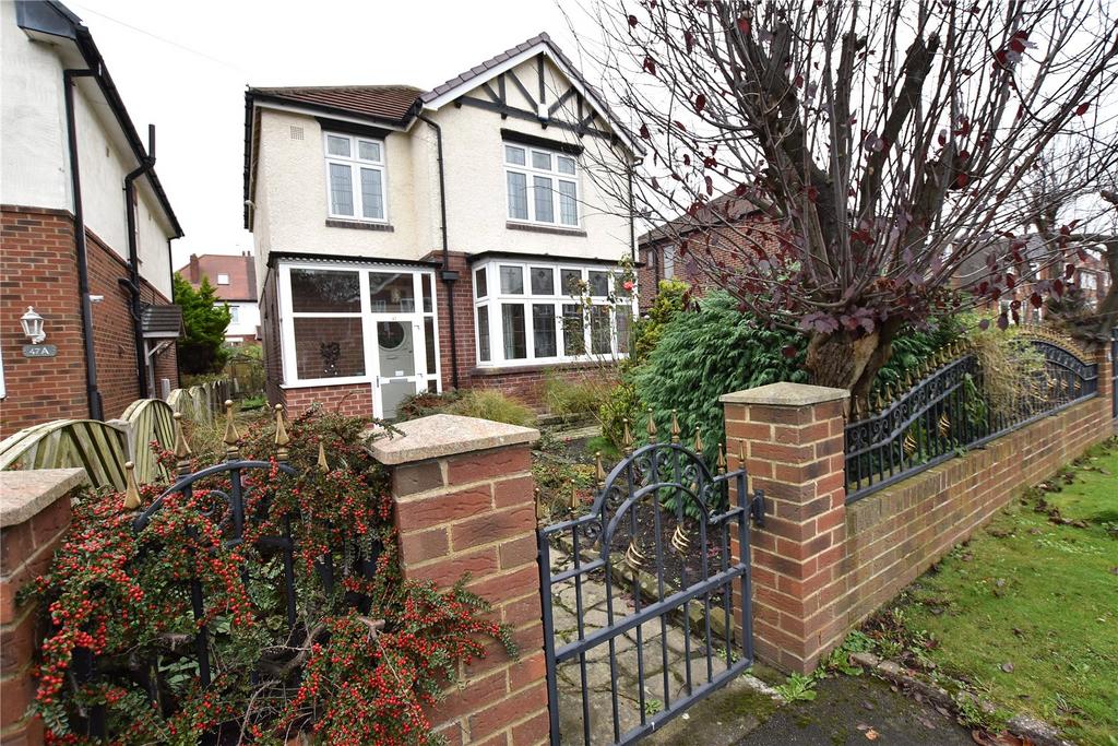 Park Avenue, Crossgates, Leeds, West Yorkshire 4 bed detached house for